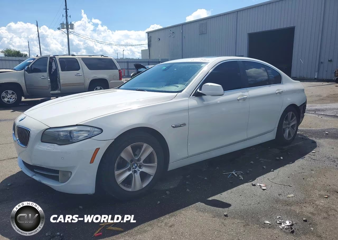 2011 BMW 528 I