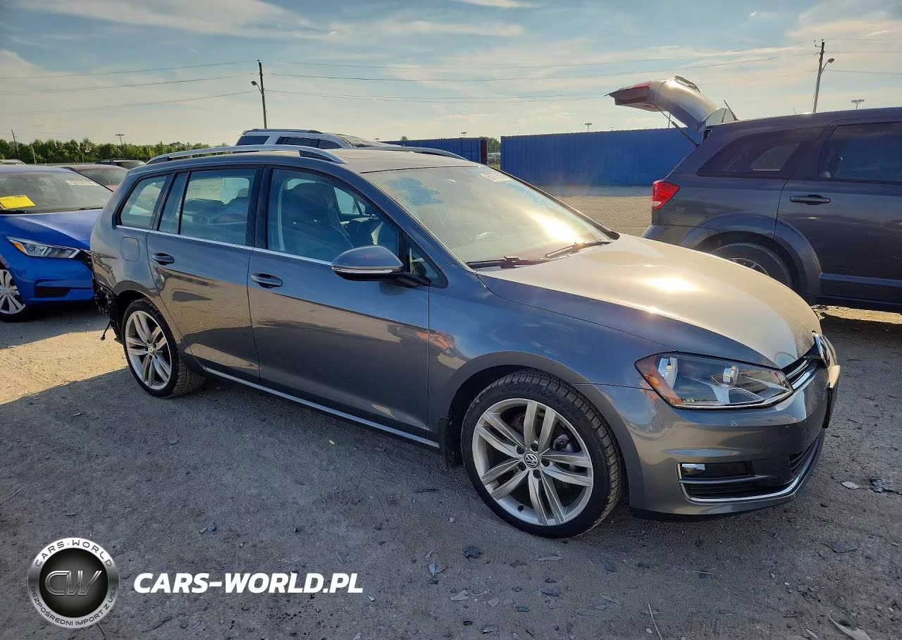 2017 Volkswagen Golf Sportwagen S VIN:3VWC17AU2HM501627 - 4