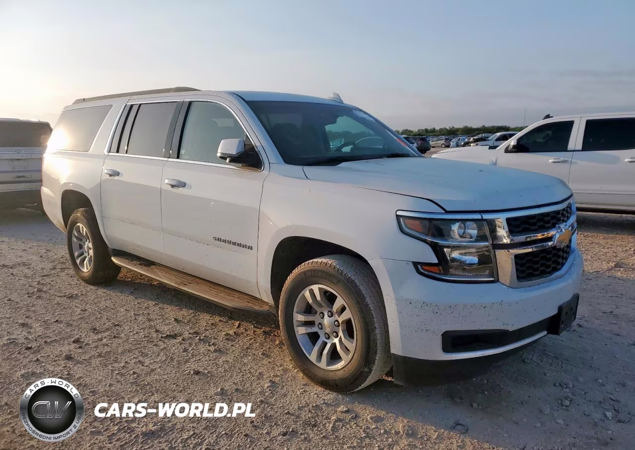 2018 Chevrolet Suburban C1500 Ls VIN:1GNSCGKC8JR338170 - 4