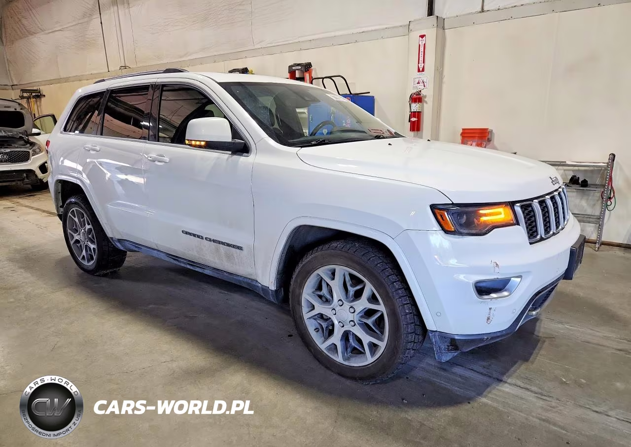 2018 Jeep Grand Cherokee Limited VIN:1C4RJFBG1JC374747 - 4