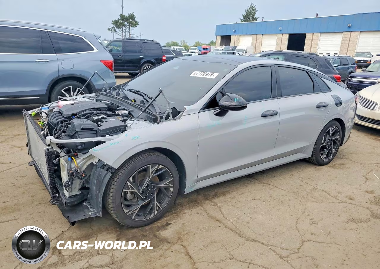 2025 Kia K5 Gt Line