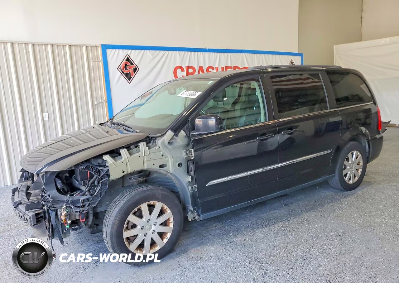 2015 Chrysler Town & Country Touring