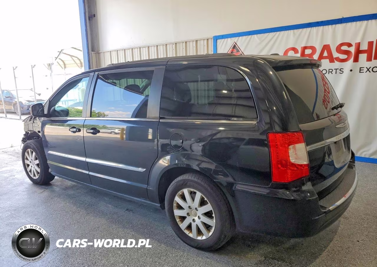 2015 Chrysler Town & Country Touring VIN:2C4RC1BG3FR577618 - 2