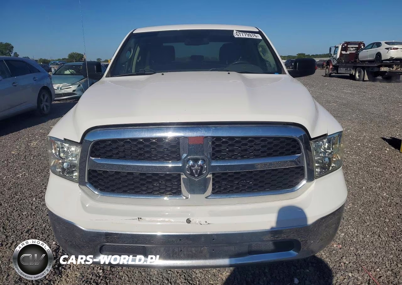 2019 Ram 1500 Classic Tradesman VIN:1C6RR6KG5KS555048 - 5