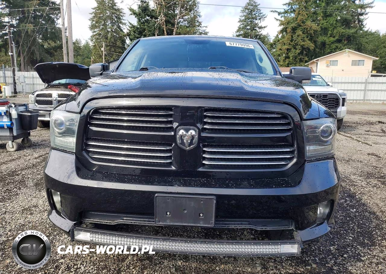 2014 Ram 1500 Sport VIN:1C6RR7MT7ES116115 - 5