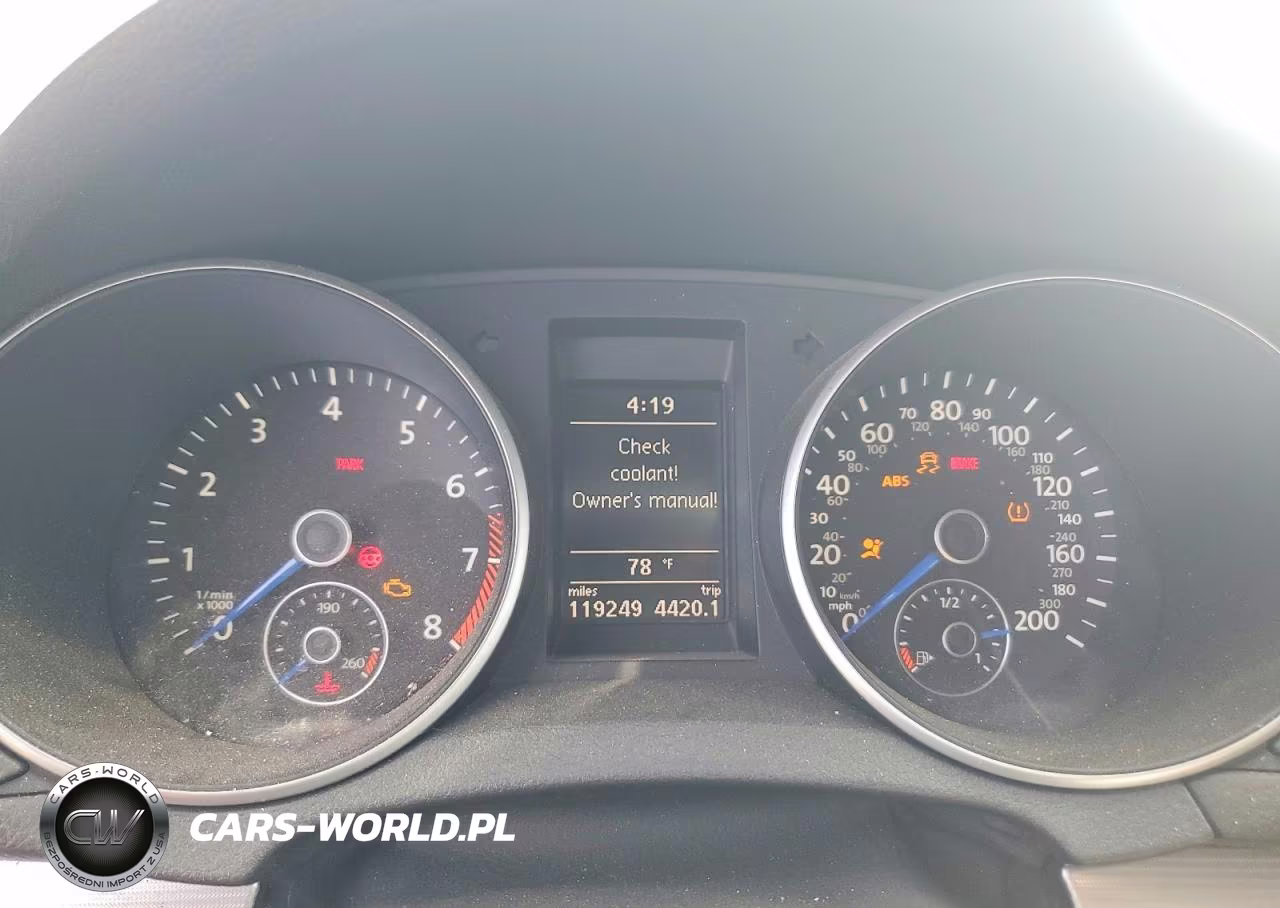 2012 Volkswagen Golf R VIN:WVWPF7AJ4CW329069 - 9