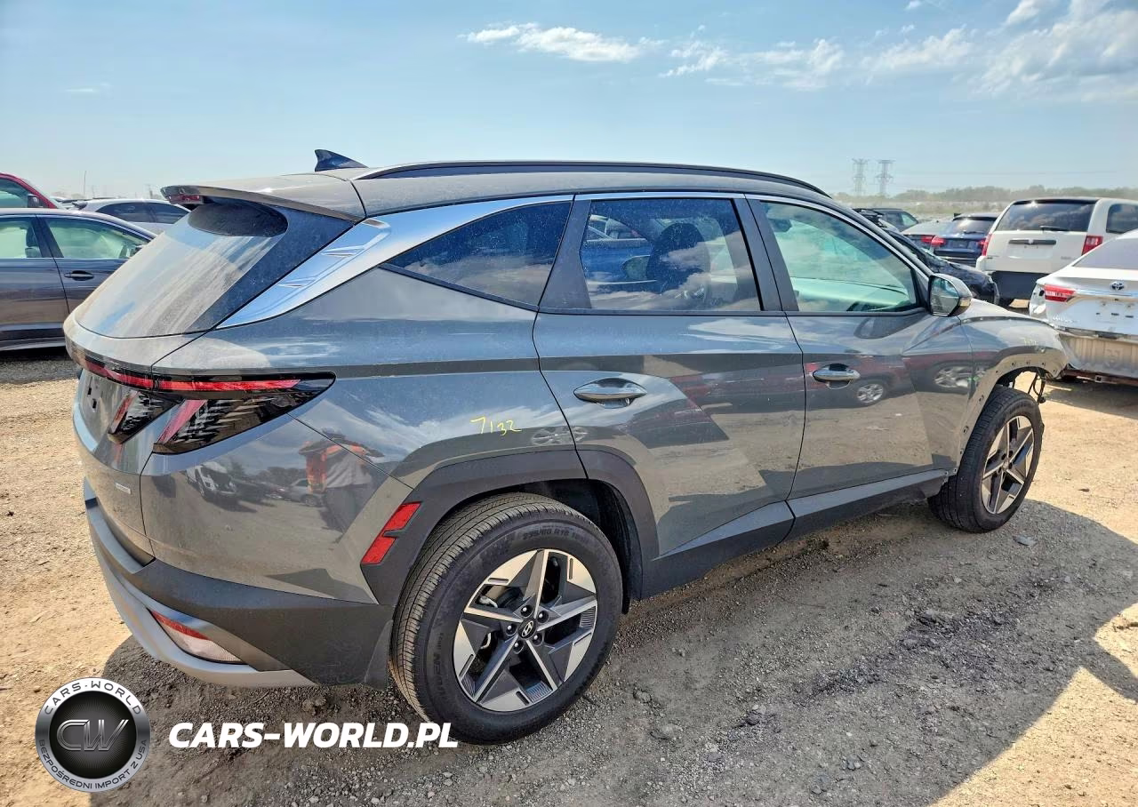 2025 Hyundai Tucson Sel VIN:5NMJCCDE7SH597640 - 3