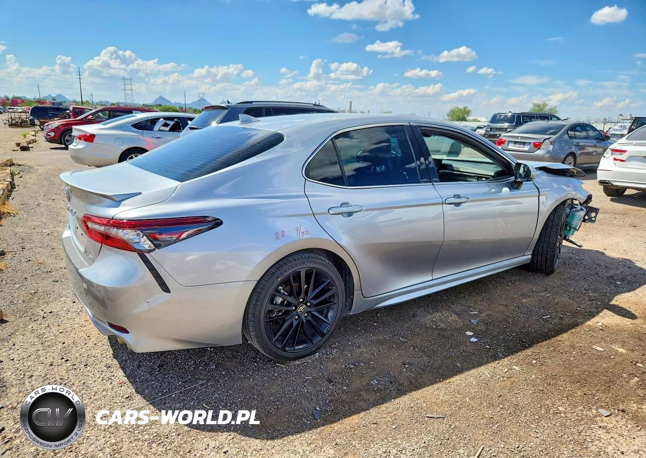2024 Toyota Camry Xse VIN:4T1K61AK9RU875138 - 3