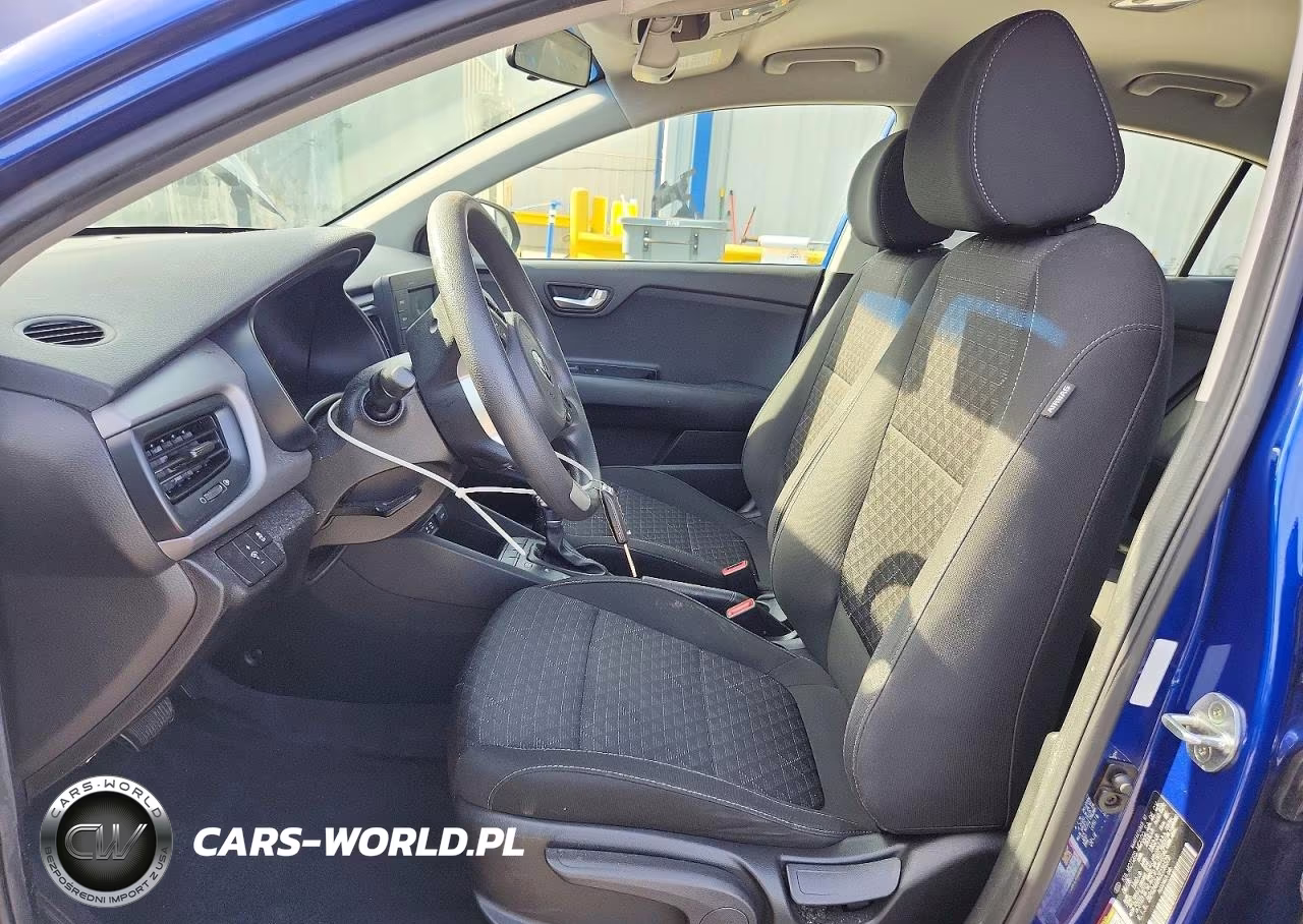 2018 Kia Rio S VIN:3KPA24AB4JE136579 - 7