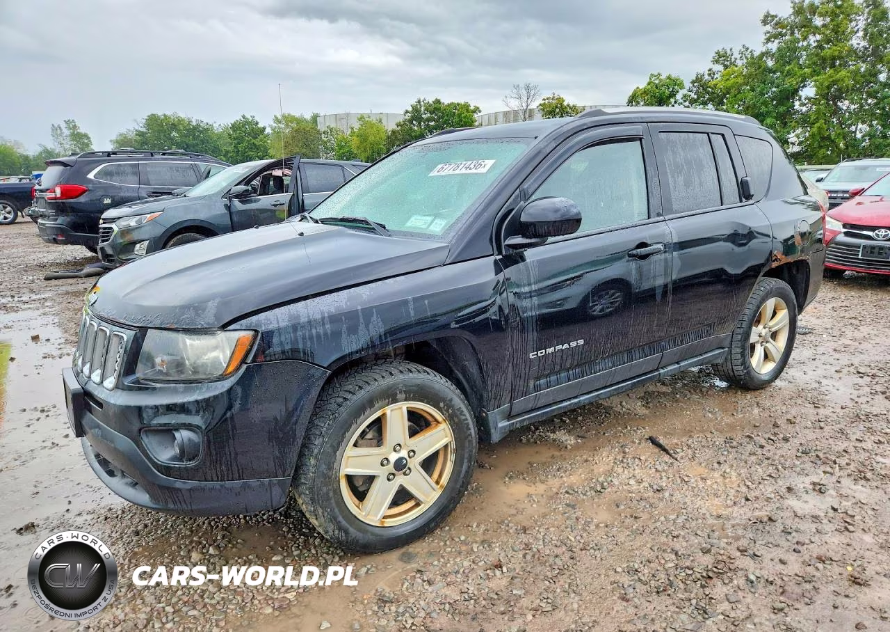 2015 Jeep Compass Latitude VIN:1C4NJDEB3FD145040 - 1