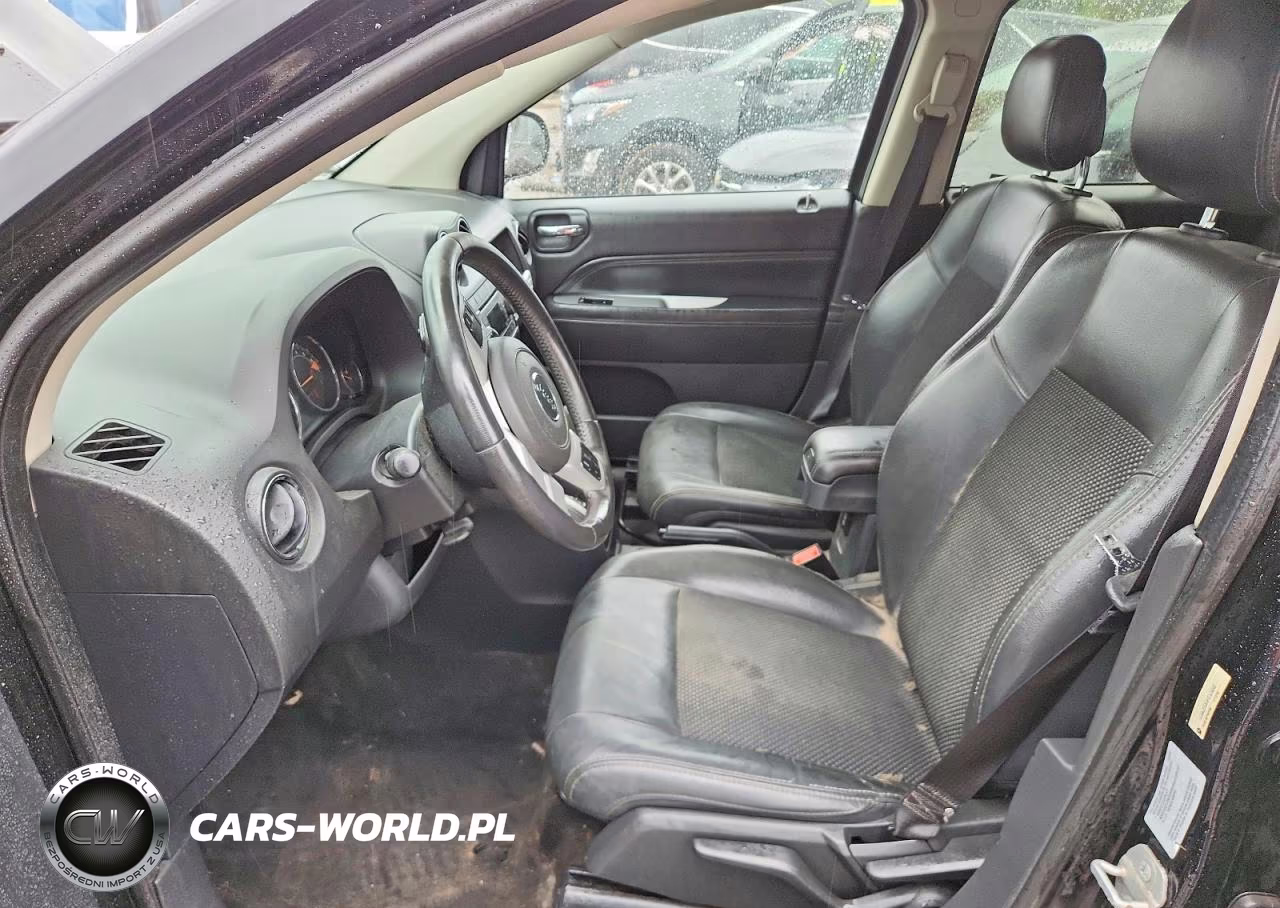 2015 Jeep Compass Latitude VIN:1C4NJDEB3FD145040 - 7