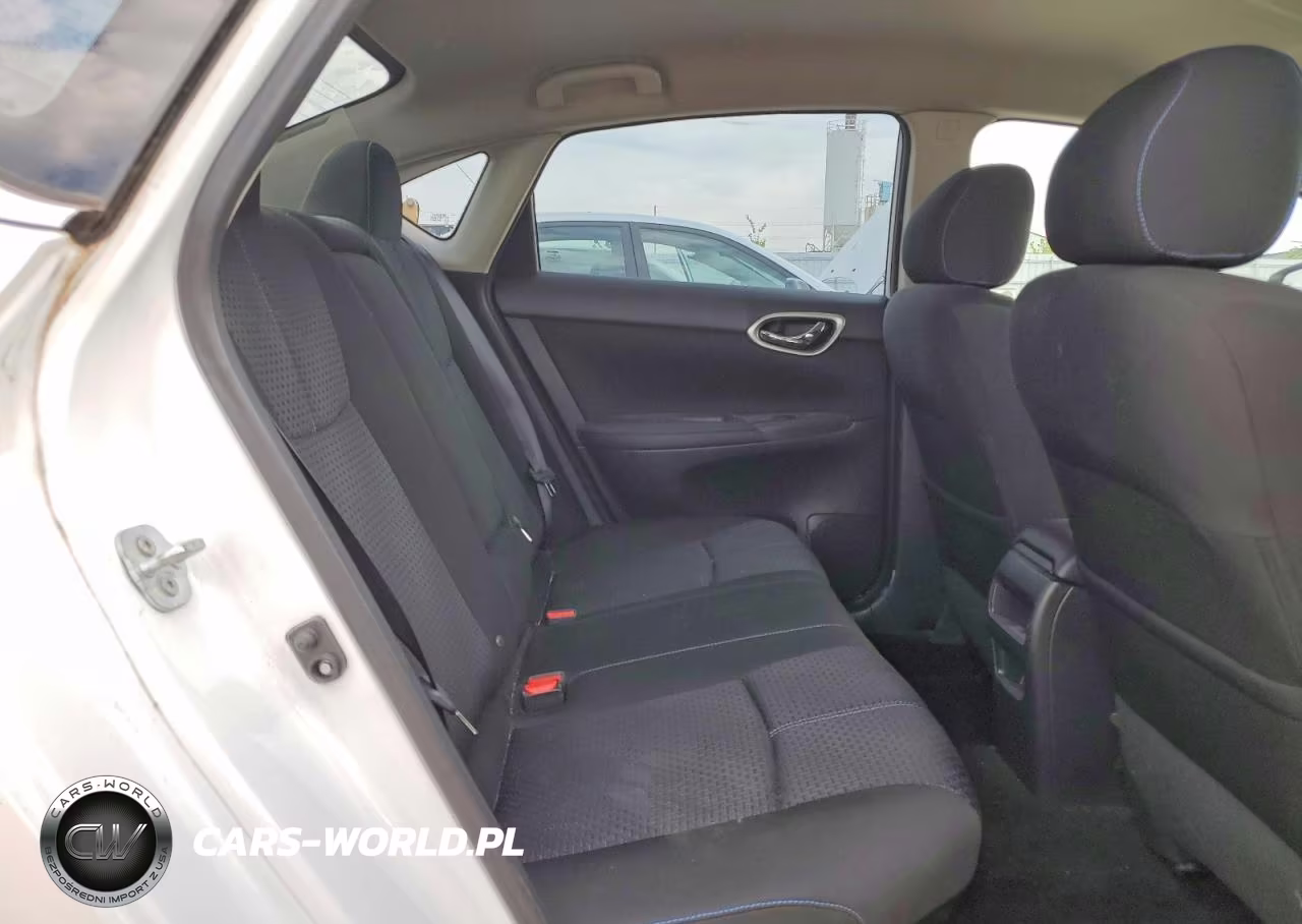 2017 Nissan Sentra Sr VIN:3N1AB7AP2HY236608 - 10