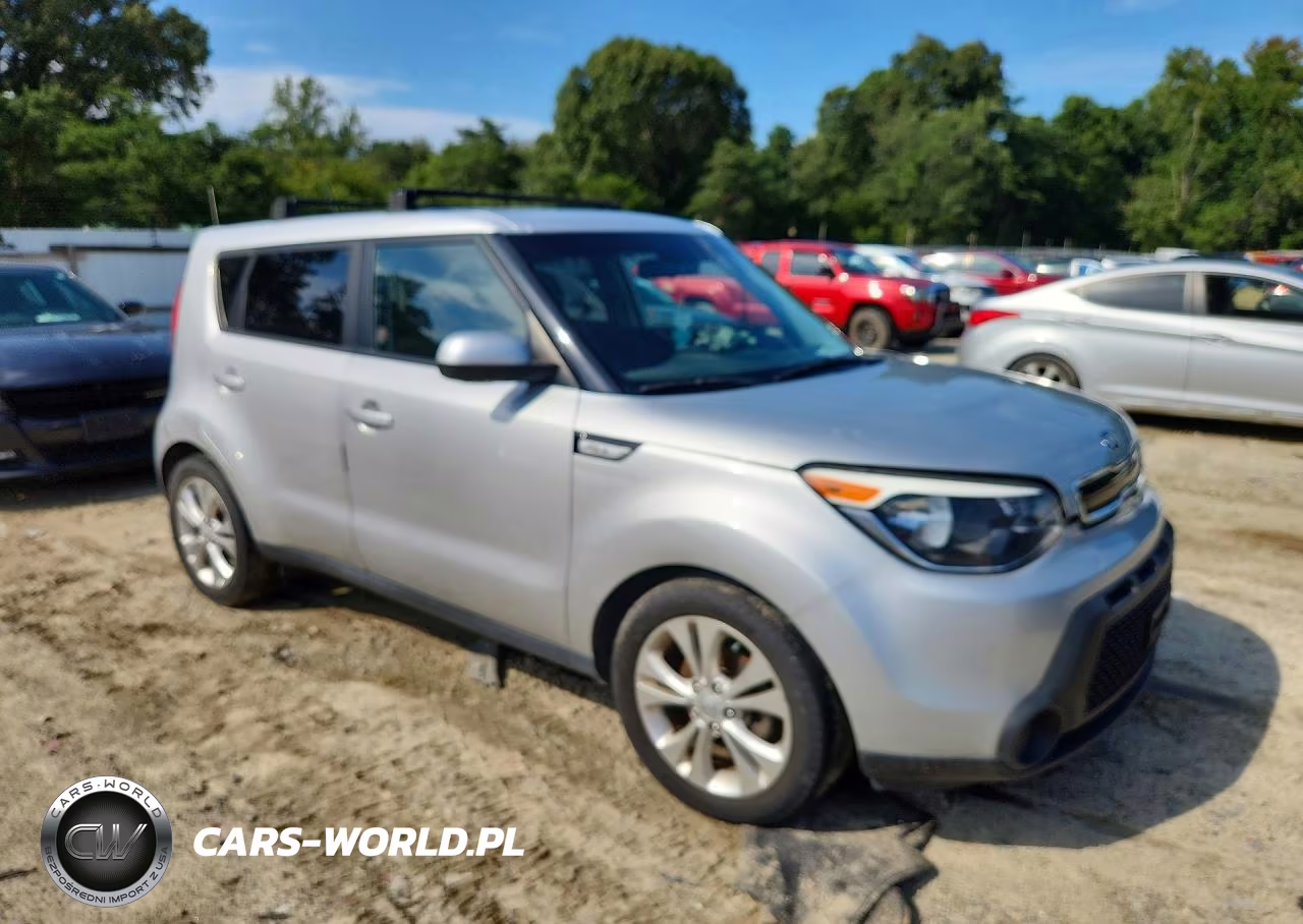 2015 Kia Soul + VIN:KNDJP3A57F7799156 - 4