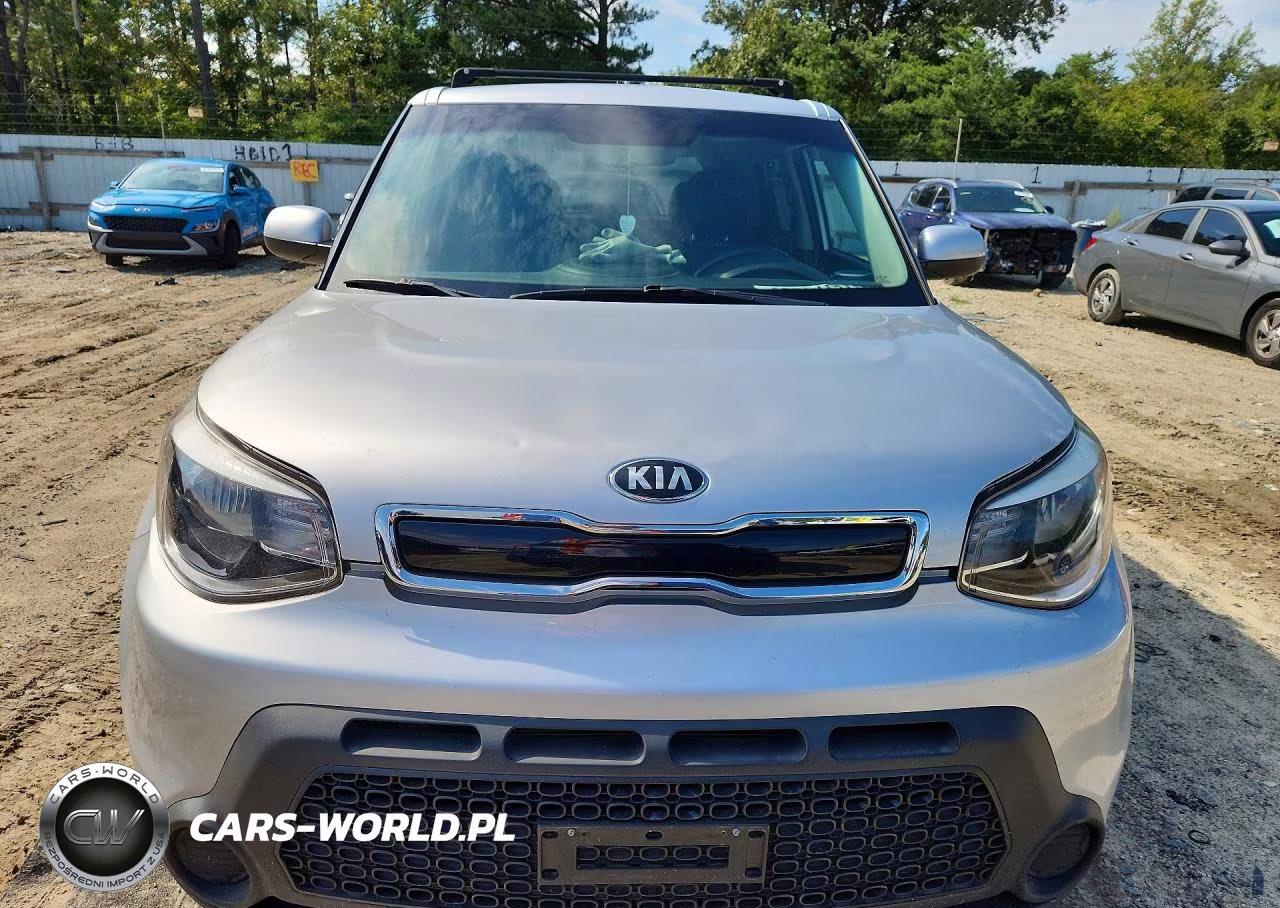 2015 Kia Soul + VIN:KNDJP3A57F7799156 - 5