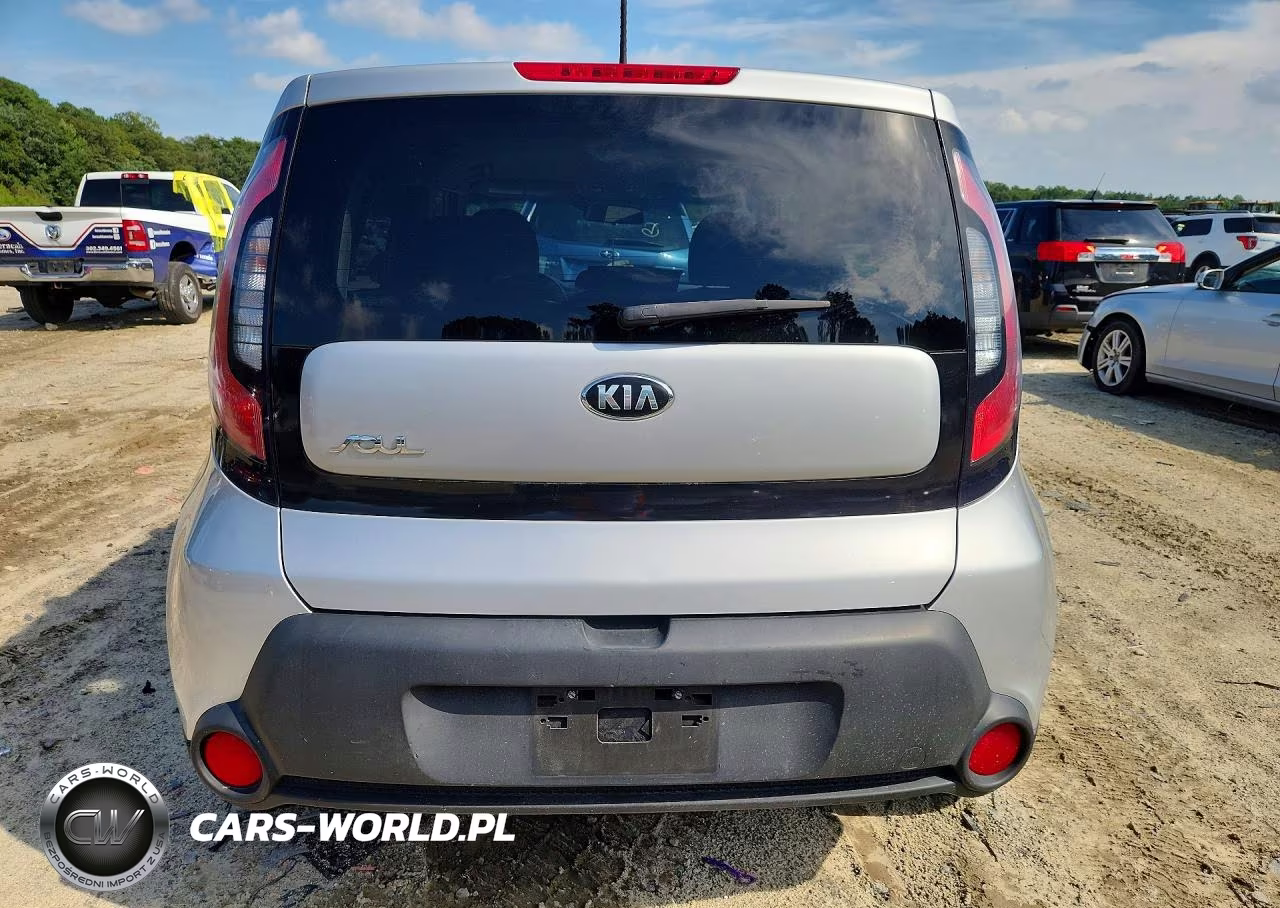2015 Kia Soul + VIN:KNDJP3A57F7799156 - 6