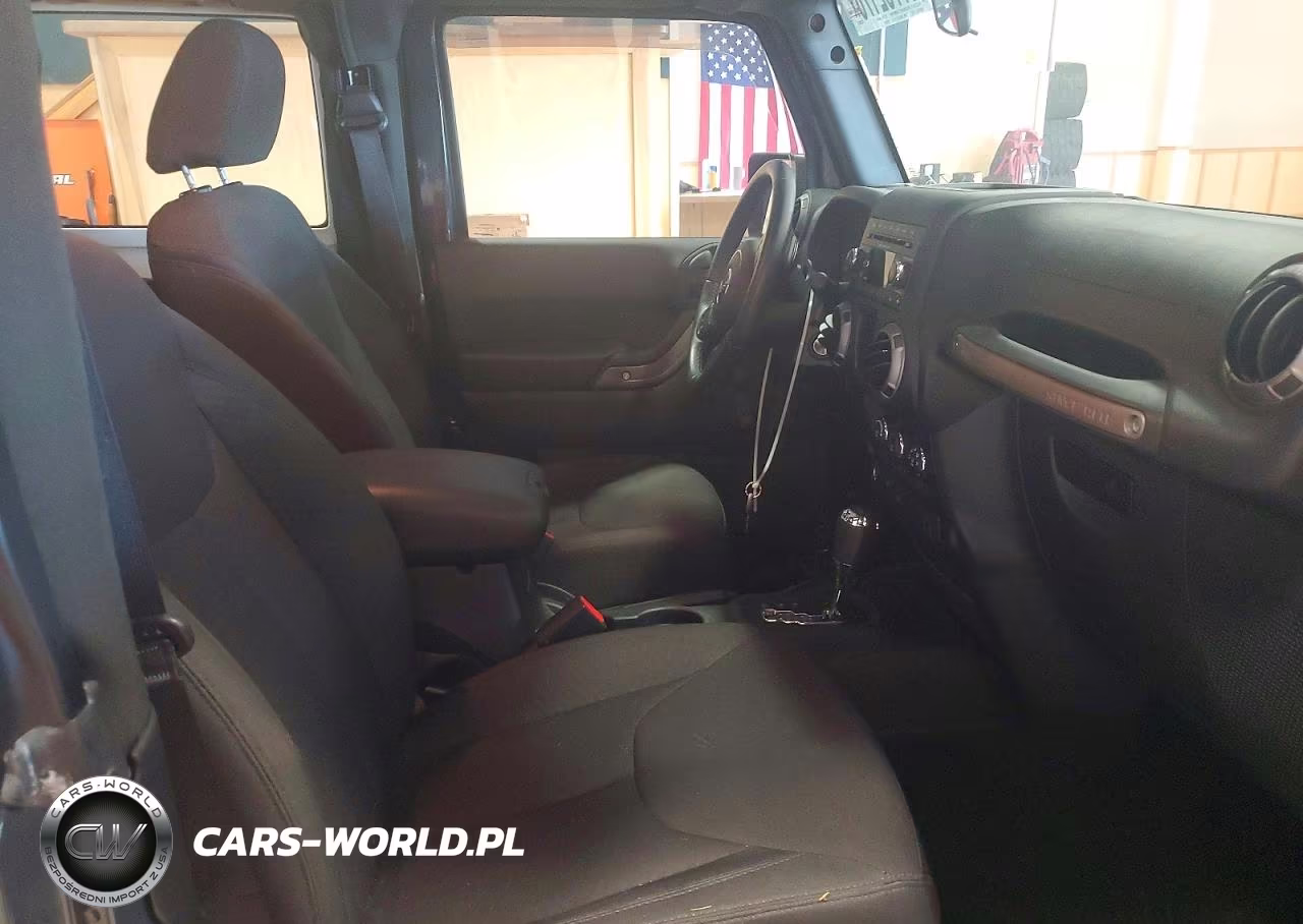 2017 Jeep Wrangler Sport VIN:1C4AJWAG0HL637173 - 10