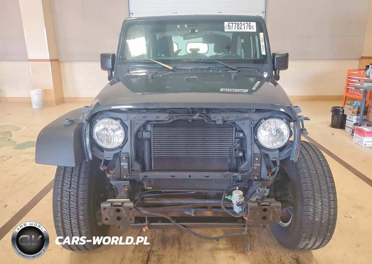 2017 Jeep Wrangler Sport VIN:1C4AJWAG0HL637173 - 5