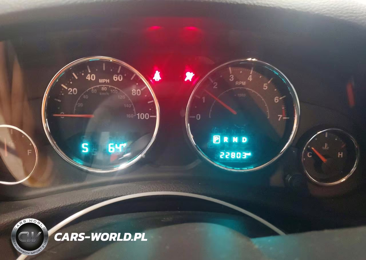 2017 Jeep Wrangler Sport VIN:1C4AJWAG0HL637173 - 9