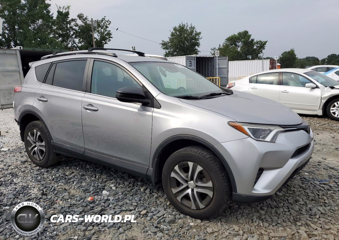 2018 Toyota Rav4 Le VIN:2T3ZFREV2JW459543 - 4