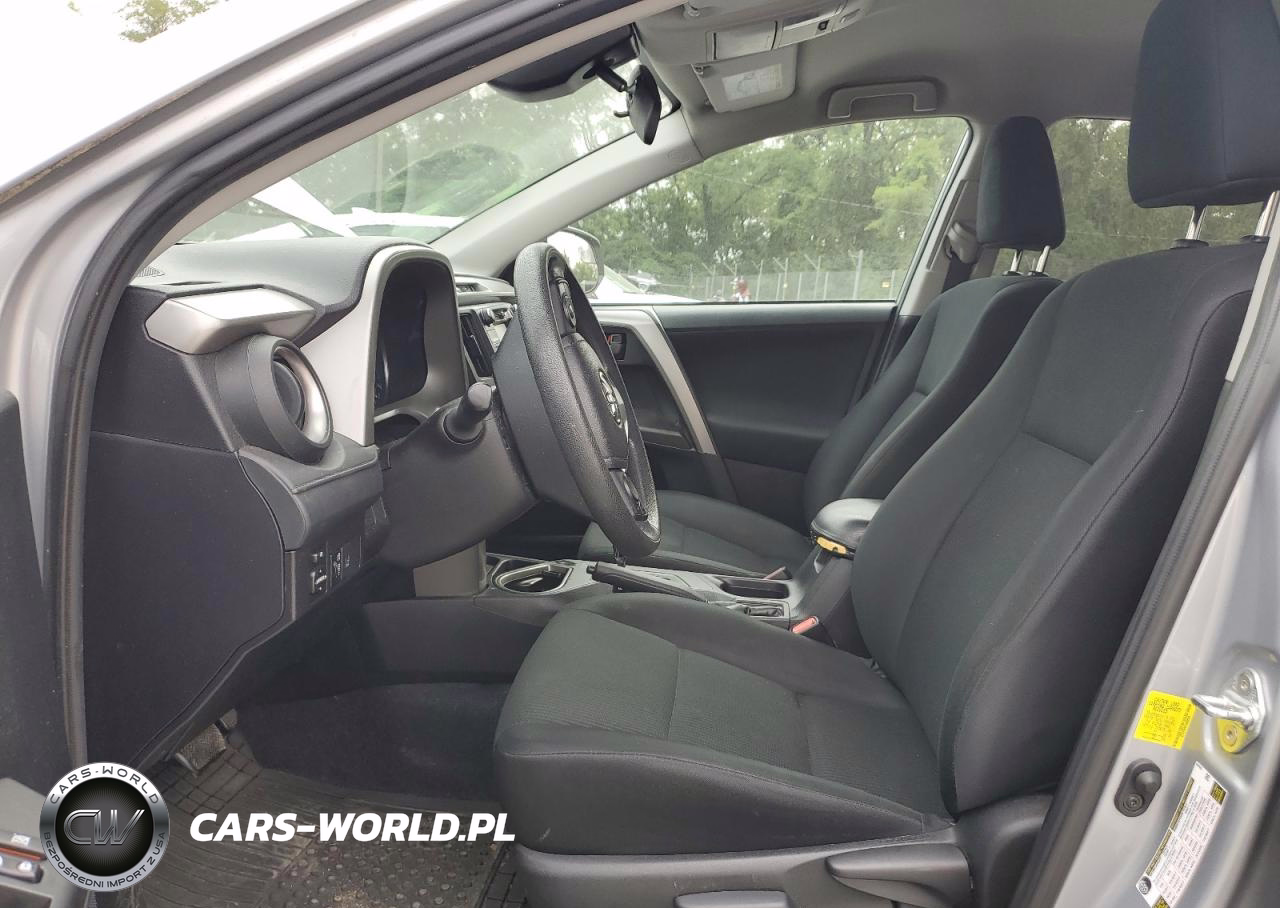 2018 Toyota Rav4 Le VIN:2T3ZFREV2JW459543 - 7