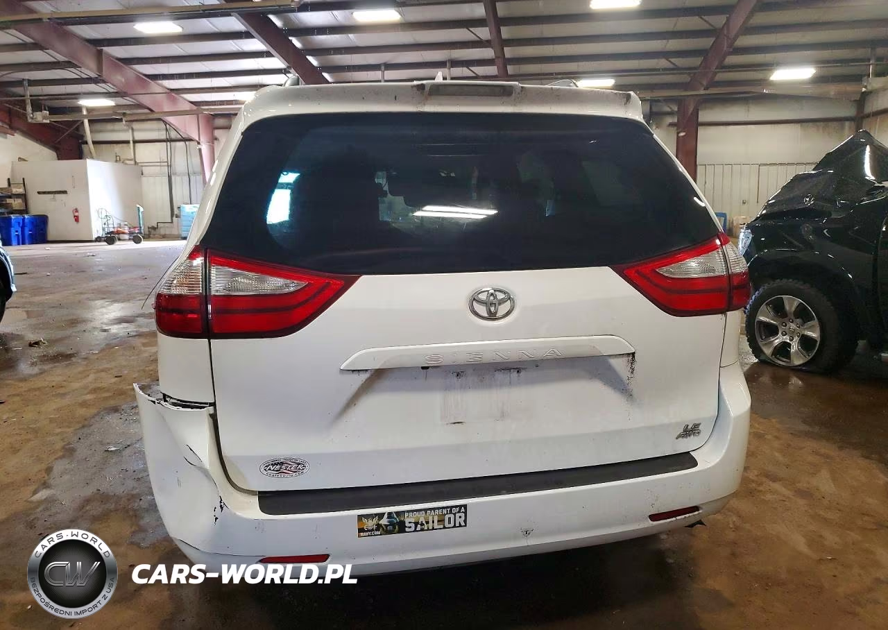 2019 Toyota Sienna Le VIN:5TDJZ3DCXKS226515 - 6