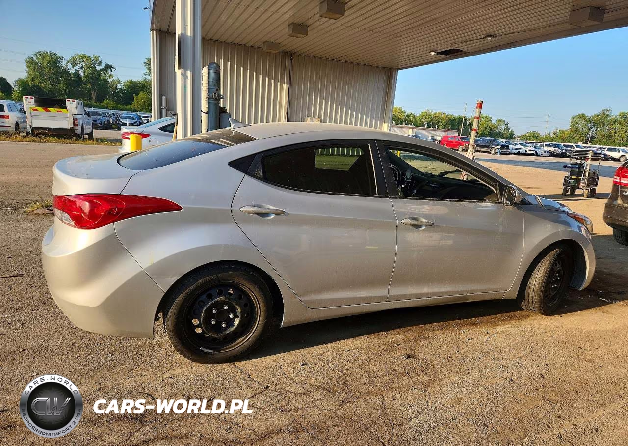2011 Hyundai Elantra Gls VIN:5NPDH4AEXBH035002 - 3