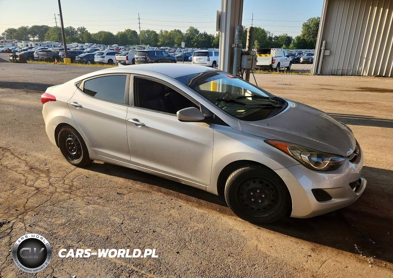 2011 Hyundai Elantra Gls VIN:5NPDH4AEXBH035002 - 4