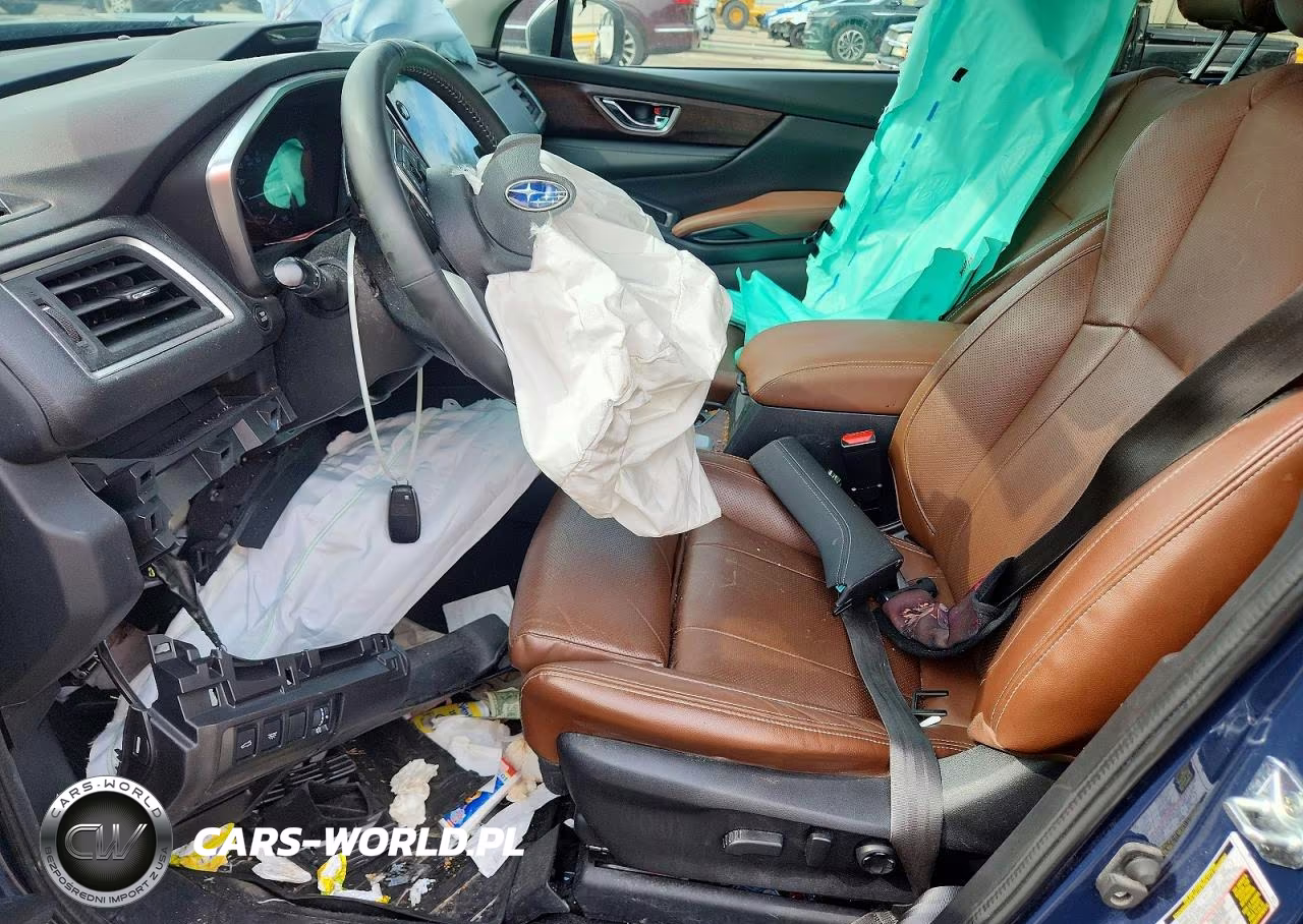 2023 Subaru Ascent Touring VIN:4S4WMAWDXP3427818 - 7