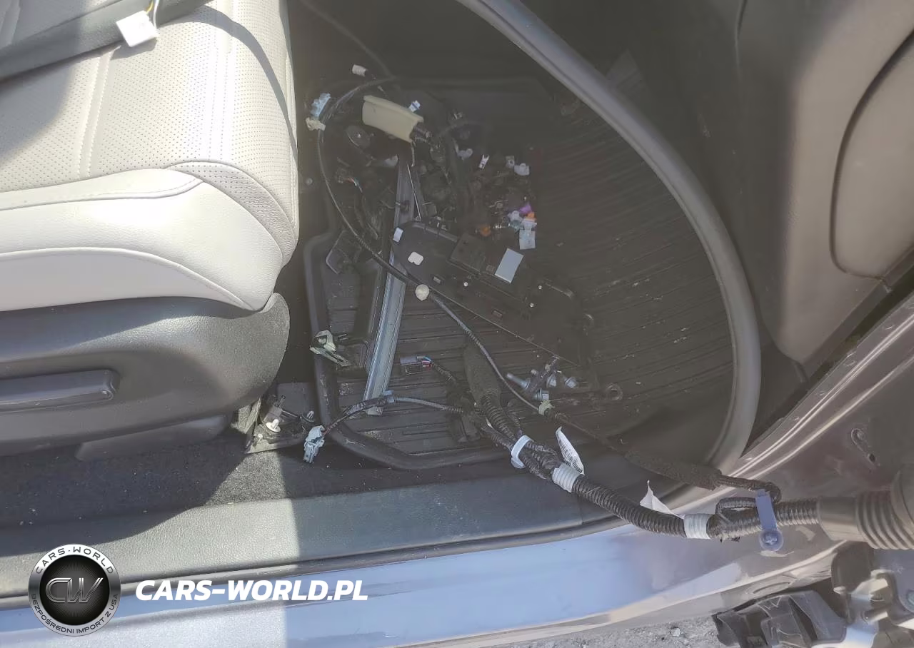 2021 Honda Cr-V Touring VIN:2HKRW2H99MH650863 - 13