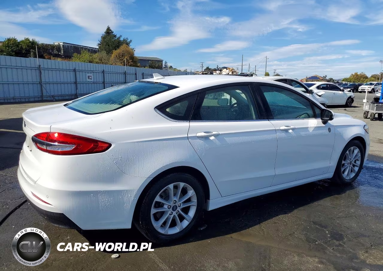 2020 Ford Fusion Se VIN:3FA6P0H72LR244430 - 3