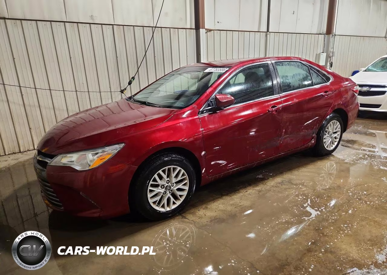 2017 Toyota Camry Le – zdjęcie 1 z 12