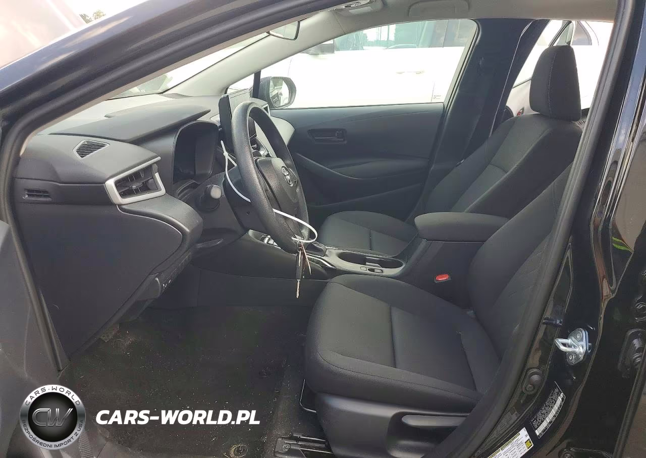 2026 Toyota Corolla Le VIN:5YFB4MDE5TP461652 - 7