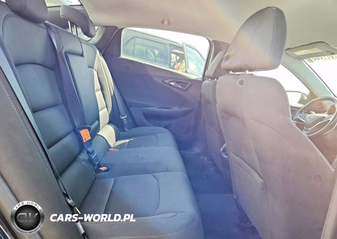 2018 Chevrolet Malibu Lt VIN:1G1ZD5ST7JF161937 - 10