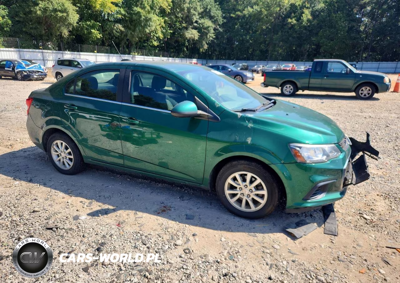 2018 Chevrolet Sonic Lt VIN:1G1JD5SH9J4135571 - 4