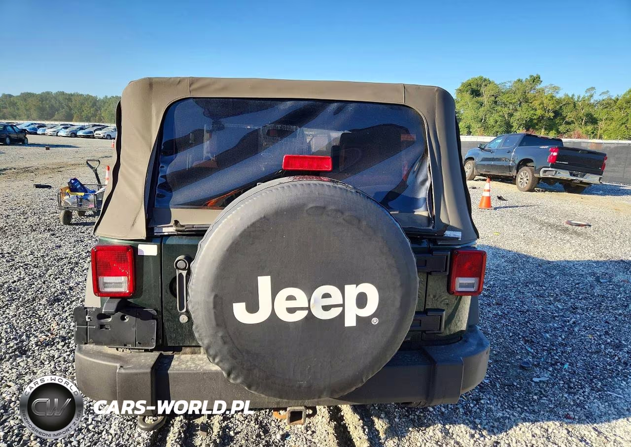2010 Jeep Wrangler Sport VIN:1J4AA2D11AL196699 - 6