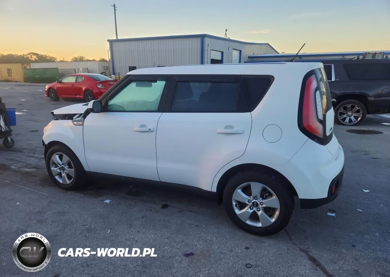 2017 Kia Soul Base VIN:KNDJN2A2XH7498003 - 2