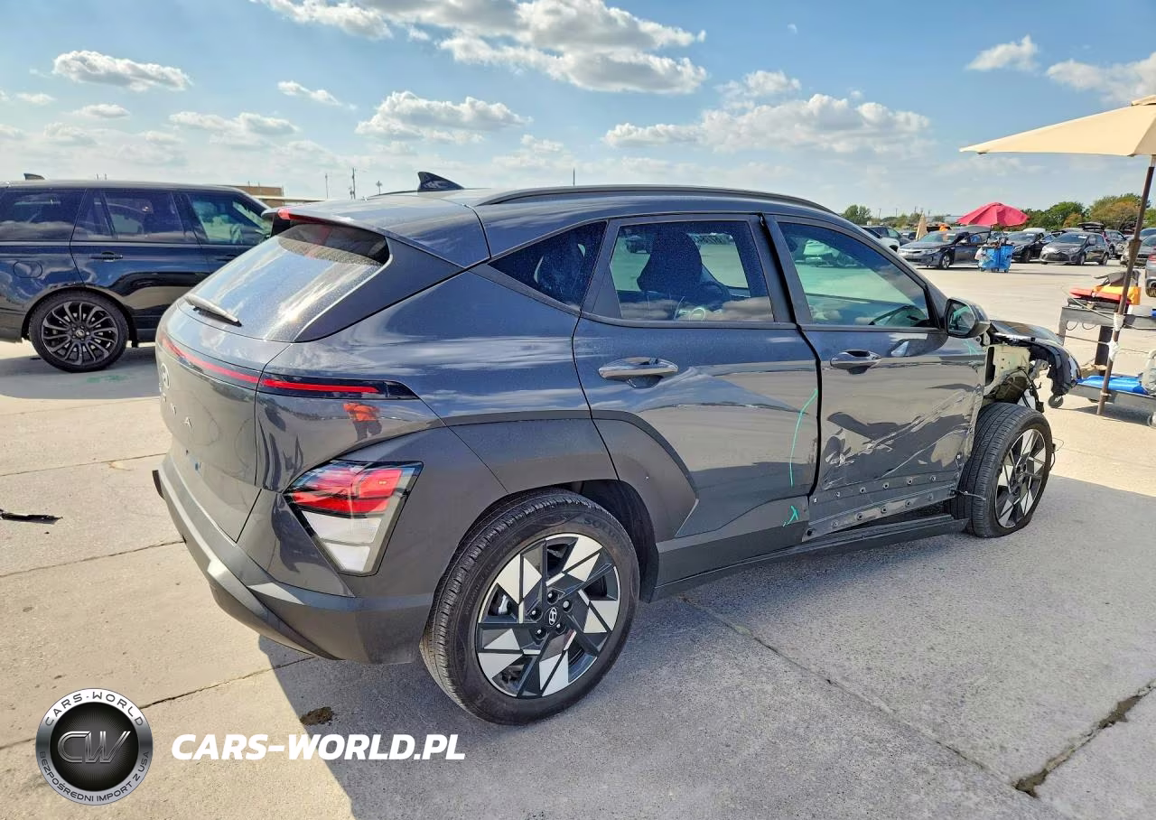 2024 Hyundai Kona Sel VIN:KM8HC3AB3RU079709 - 3