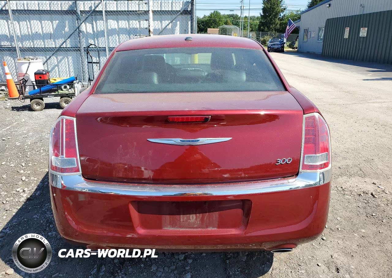 2014 Chrysler 300 VIN:2C3CCAAG7EH123422 - 6