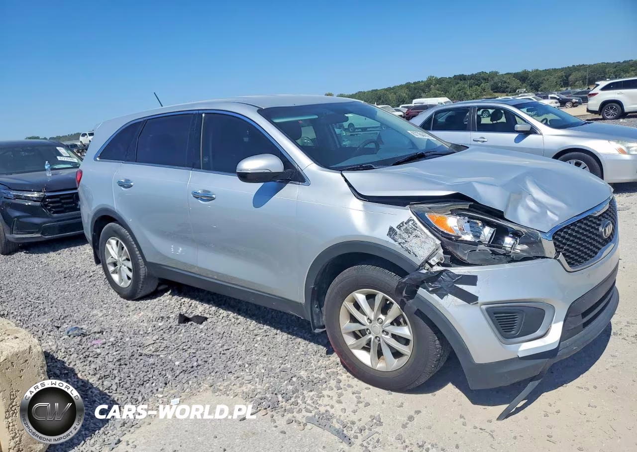 2016 Kia Sorento L VIN:5XYPG4A33GG130885 - 4