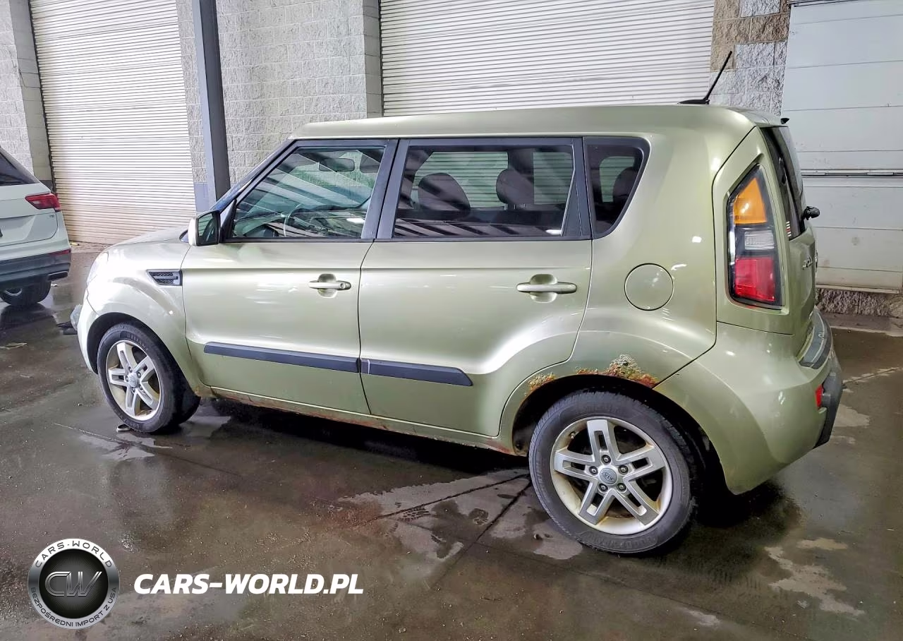 2011 Kia Soul + VIN:KNDJT2A26B7207557 - 2