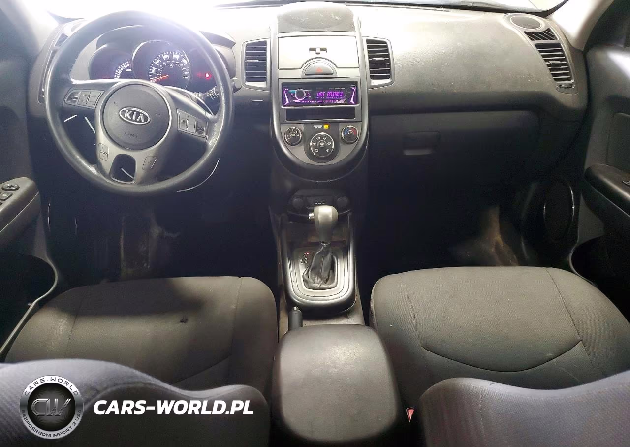 2011 Kia Soul + VIN:KNDJT2A26B7207557 - 8