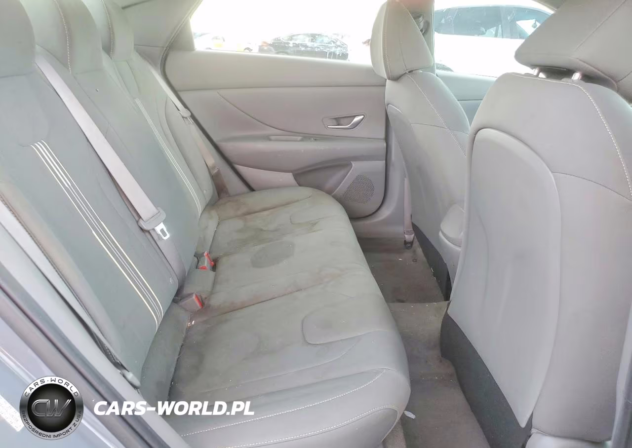 2023 Hyundai Elantra Sel VIN:KMHLM4AG7PU436380 - 10