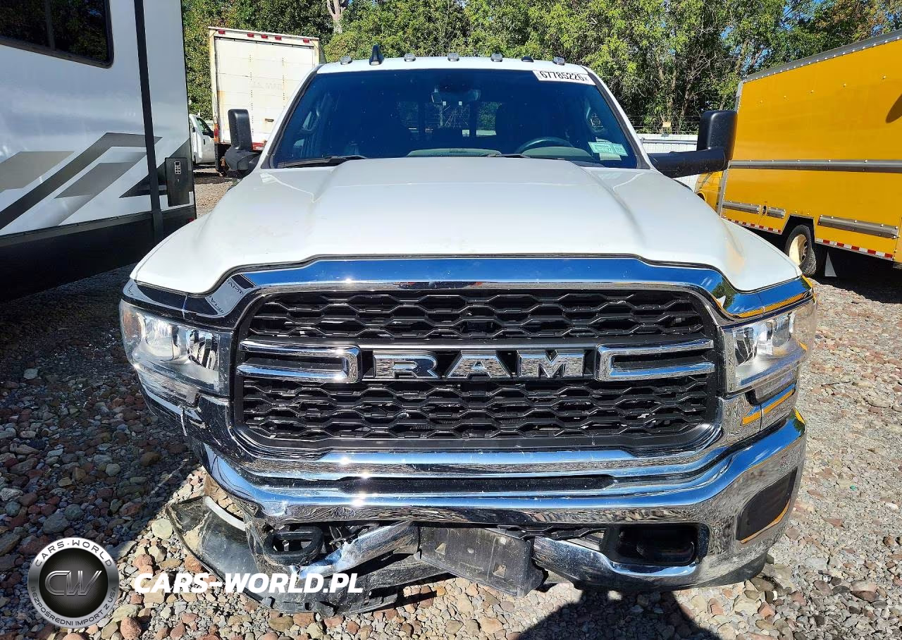 2022 Ram 3500 Tradesman VIN:3C63RRGL4NG426565 - 5