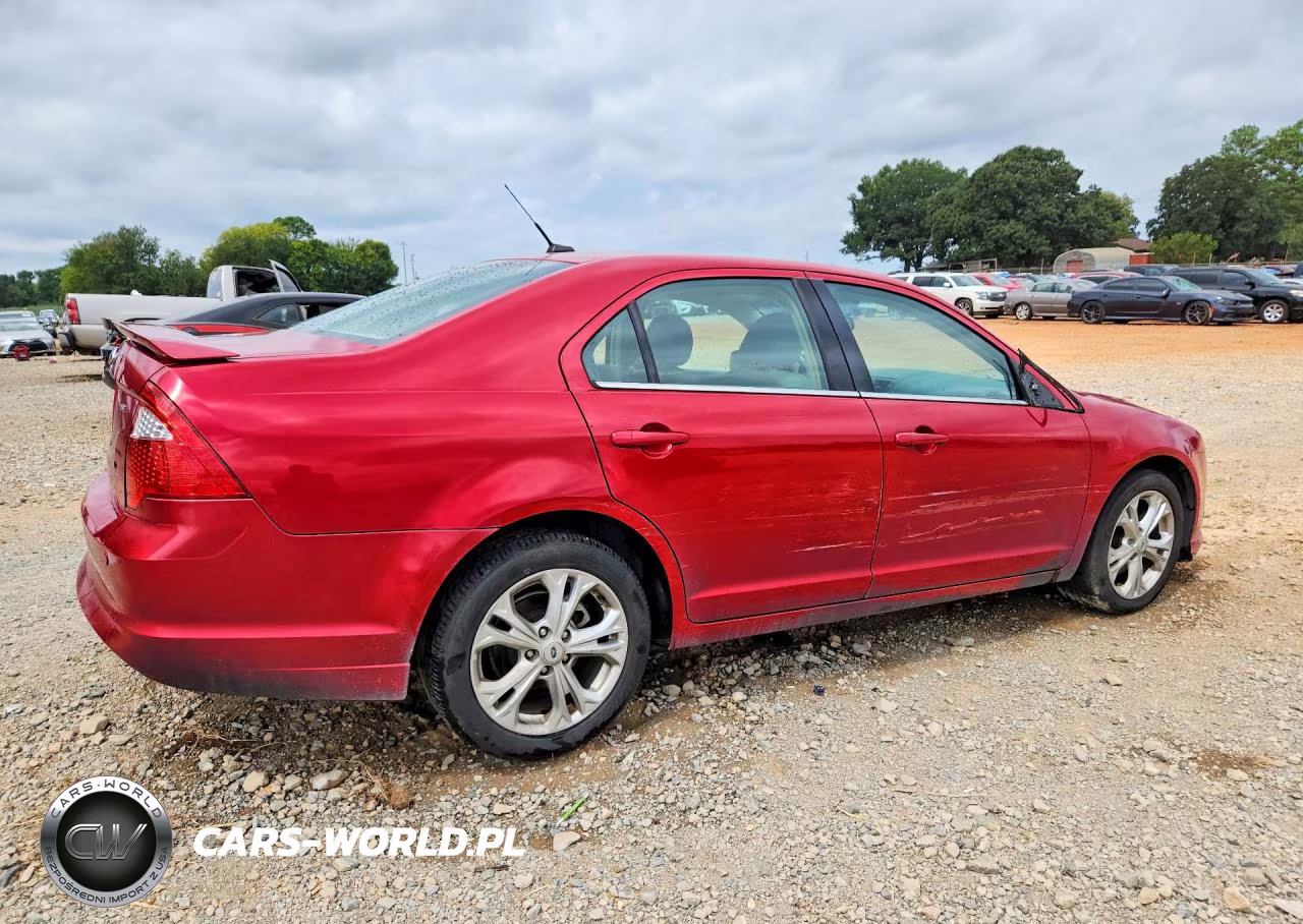2012 Ford Fusion Se VIN:3FAHP0HA2CR359601 - 3