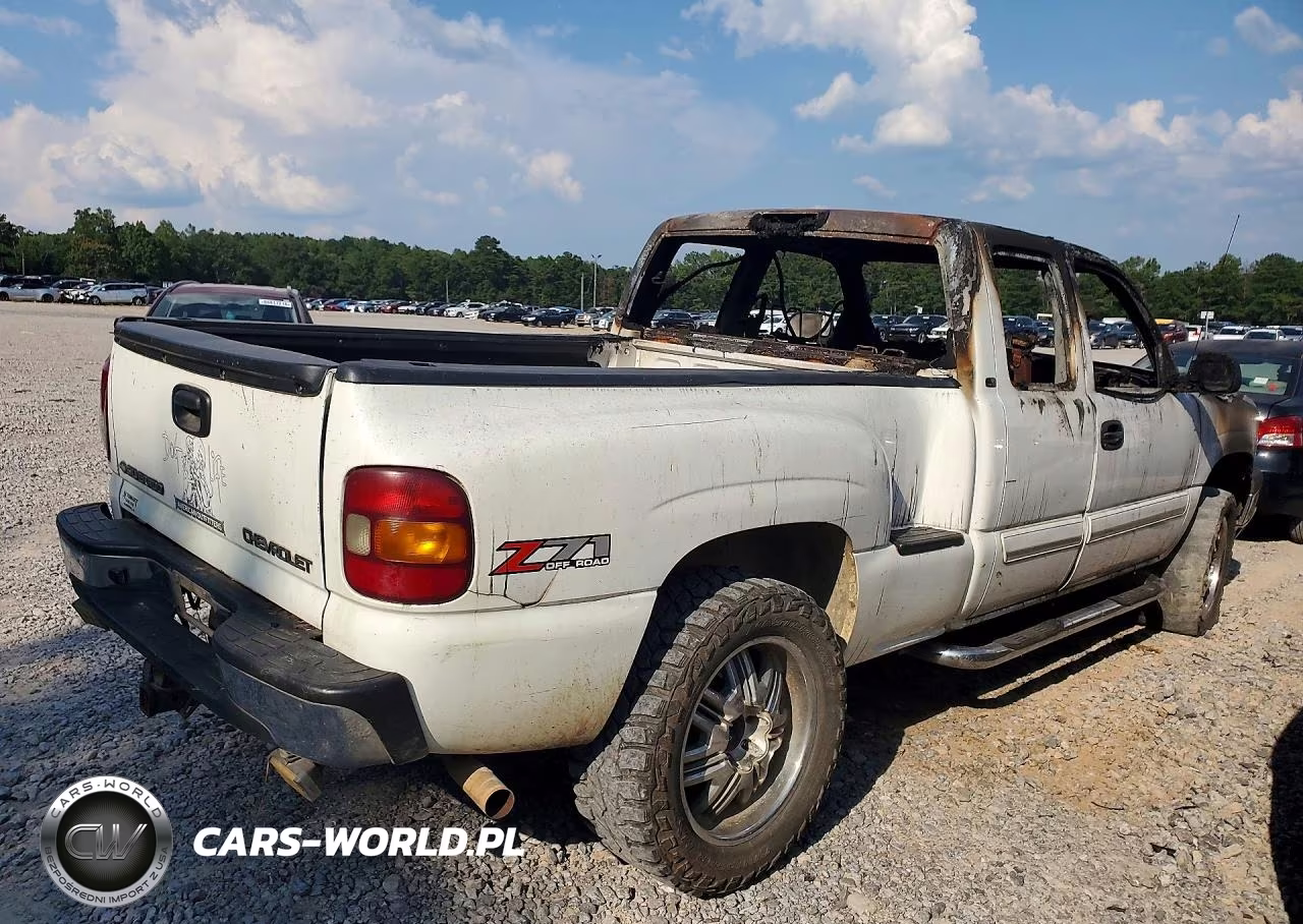 2003 Chevrolet Silverado K1500 VIN:1GCEK19T43Z216257 - 3