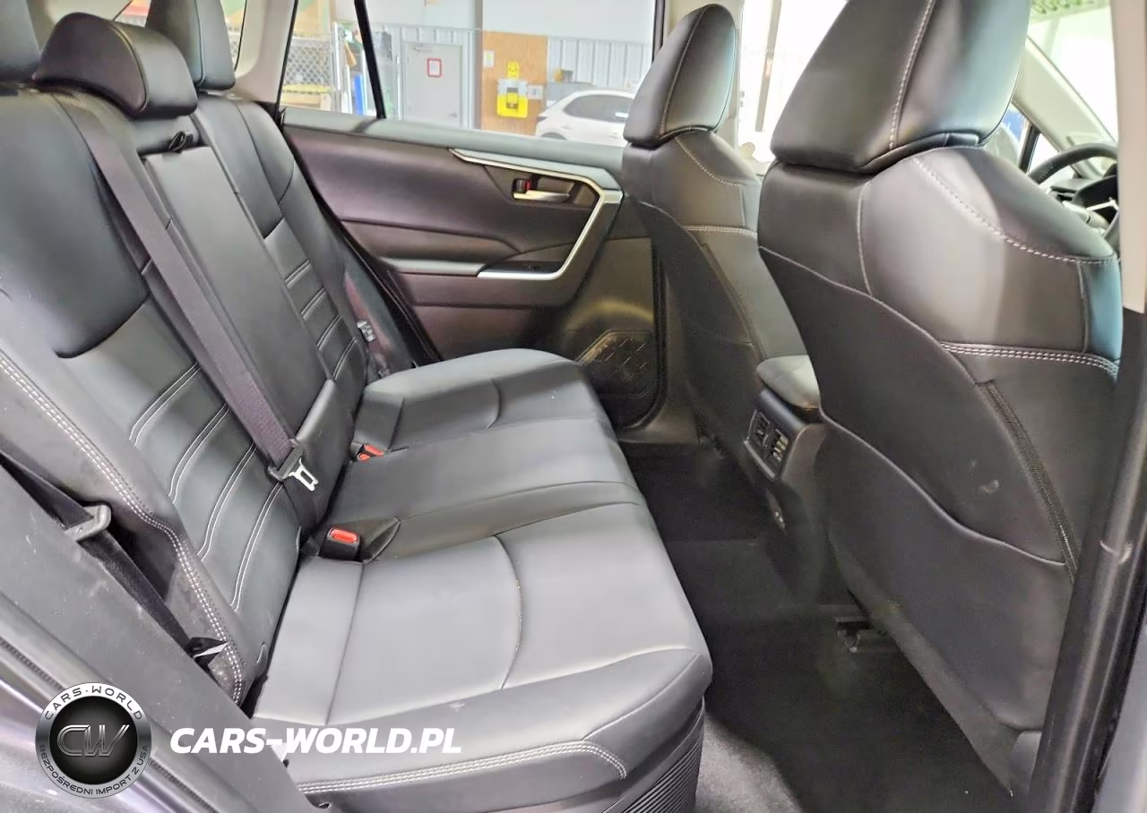 2025 Toyota Rav4 Xle Premium VIN:JTMB6RFV7SD156417 - 10