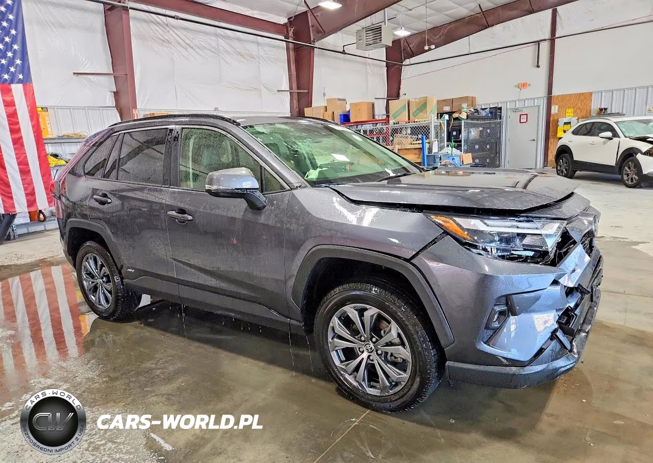 2025 Toyota Rav4 Xle Premium VIN:JTMB6RFV7SD156417 - 4