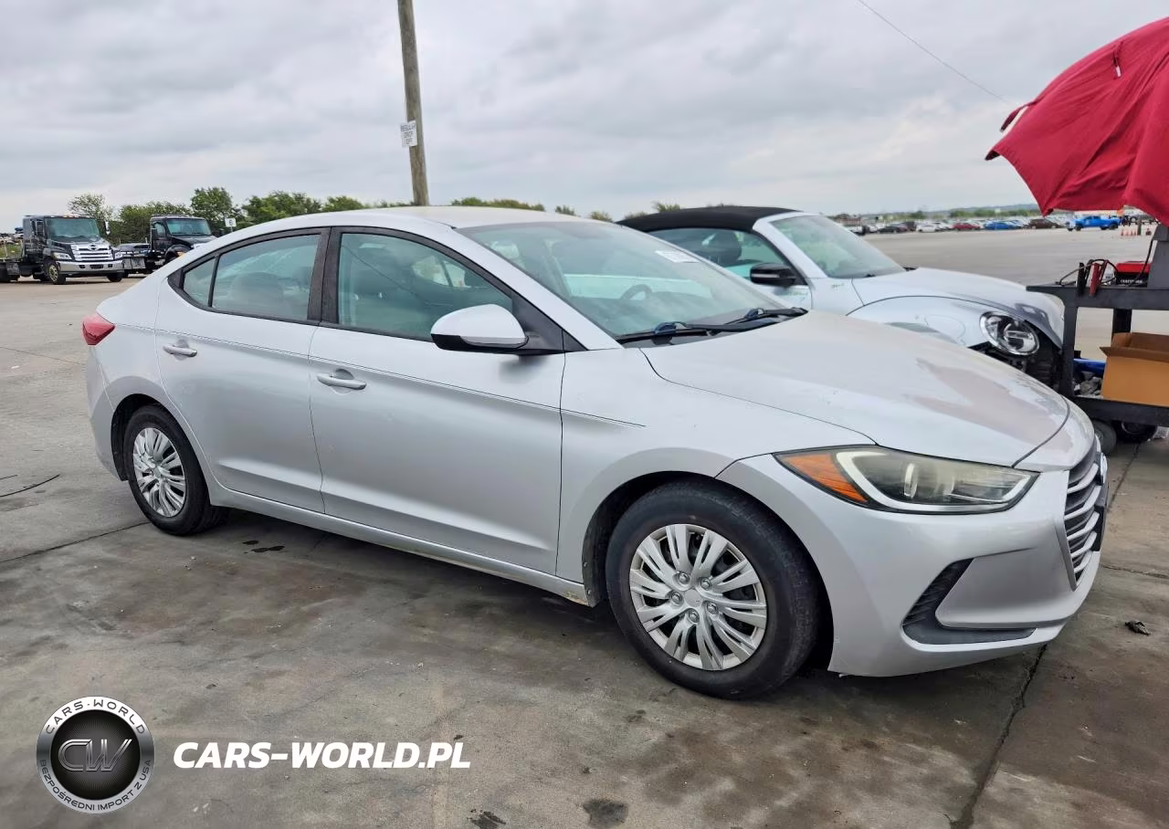 2017 Hyundai Elantra Se VIN:5NPD74LF6HH166591 - 4