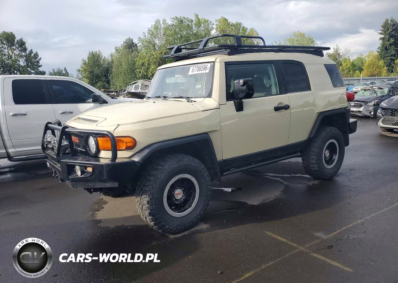 2010 Toyota Fj Cruiser Base
