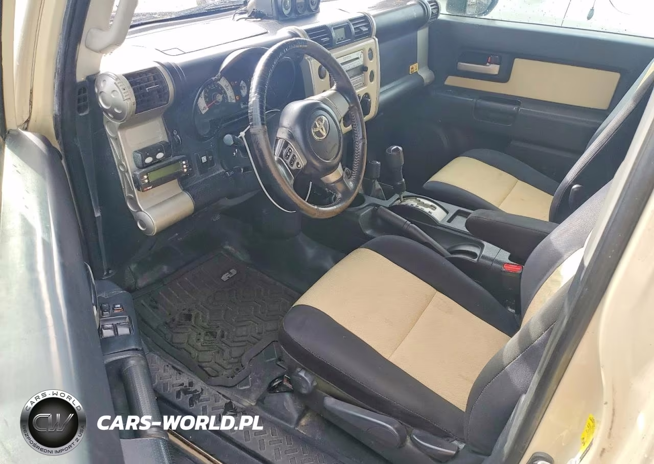 2010 Toyota Fj Cruiser Base VIN:JTEBU4BF2AK071708 - 8